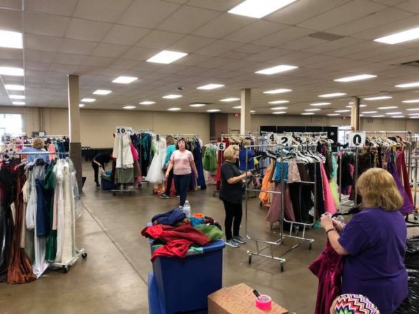 Zonta Club Volunteers